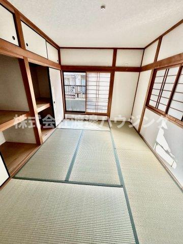 明美の里町一戸建の和室