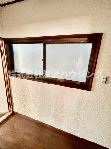 明美の里町一戸建のその他|窓