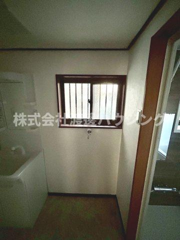 明美の里町一戸建のその他|窓