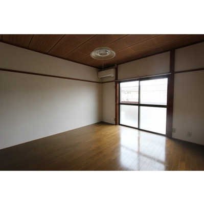 【居間・リビング】