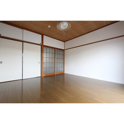 【居間・リビング】