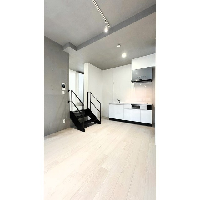 ＴＯＢＥ　北沢の内装