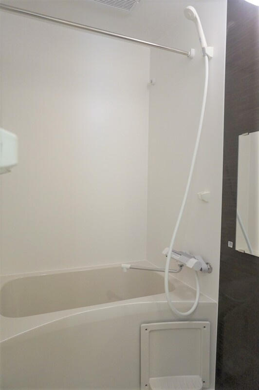 リブリ・Verdeの浴室