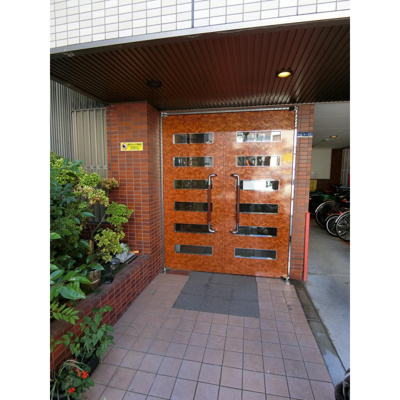【エントランス】 | 難波千日前ＯＥＭマンション