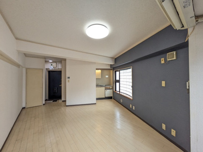 広々2面採光のワンルーム♪