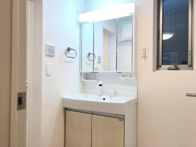 リーセント　カーサの洗面所|洗髪洗面化粧台