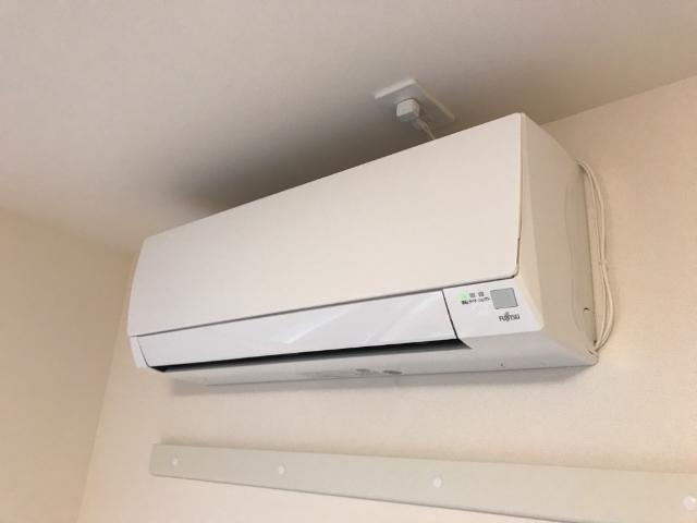 リーセント　カーサの設備|エアコン