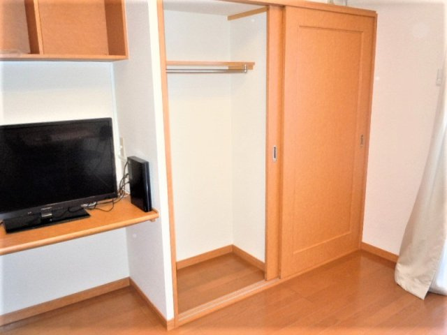 レオパレスコンフォール中島の内装