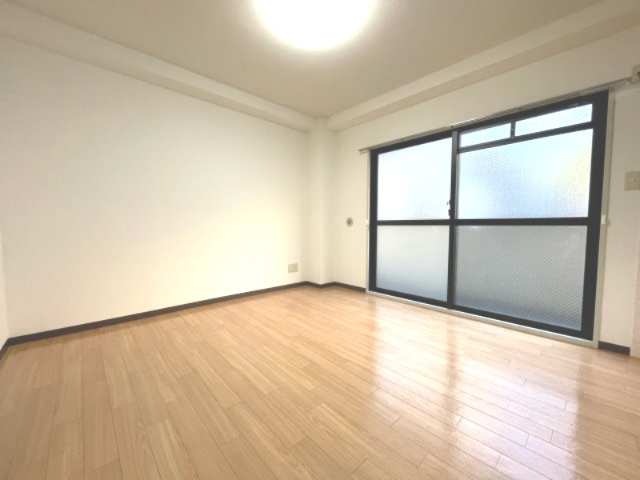 カーサ茗荷谷の居間・リビング