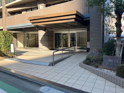 【エントランス】 | シャリエ日暮里