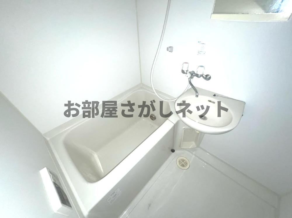 レイローズビル【おとり物件なし】#学生・社会人にオススメ！初期費用分割払いOK！の浴室