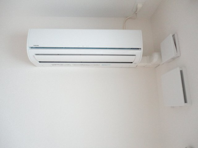 ピュアホワイトの設備|エアコン