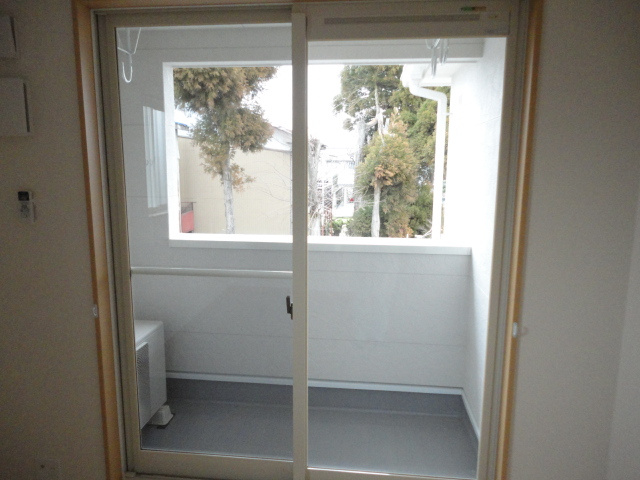 ピュアホワイトのその他|バルコニー