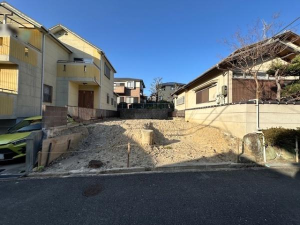 枚方市藤阪中町の新築一戸建の画像