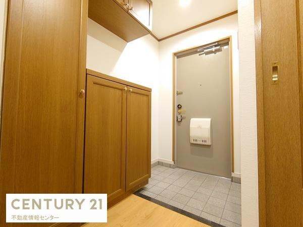 【玄関】 | ビーバードルチェドーム前千代崎 | 室内リフォーム済（令和７年５月実施）