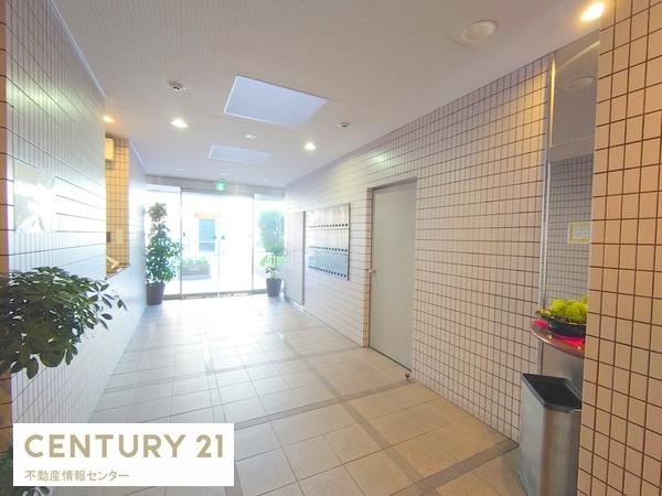 【エントランス】 | ビーバードルチェドーム前千代崎