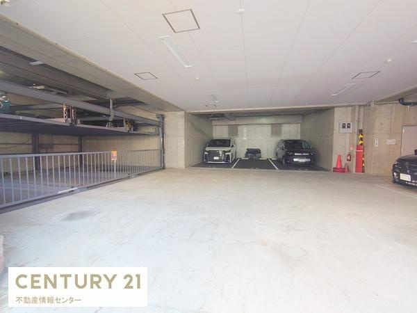 【駐車場】 | ビーバードルチェドーム前千代崎