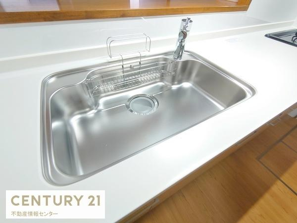 【キッチン】 | ビーバードルチェドーム前千代崎