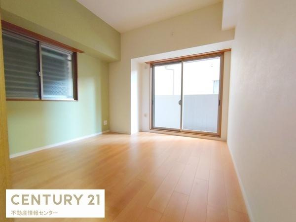 【洋室】 | ビーバードルチェドーム前千代崎