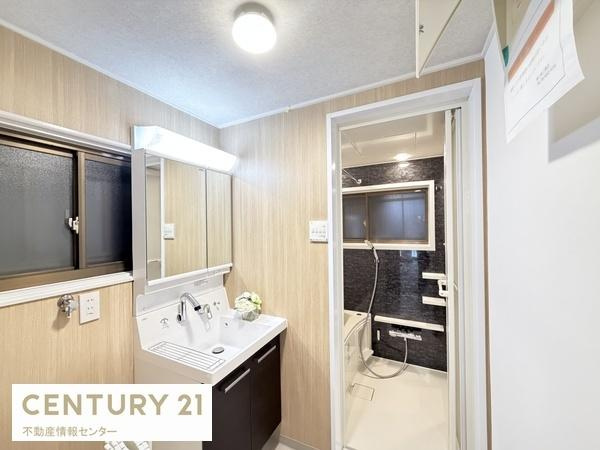 【独立洗面台】 | 港晴２丁目　中古戸建