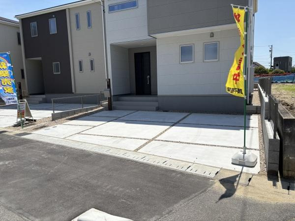 碧南第66照光町　全4棟・1号棟の駐車場|広々２台駐車できます！