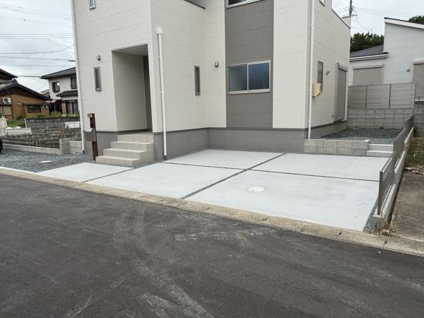 碧南第65尾城町　全6棟・1号棟の駐車場|２台駐車できます！