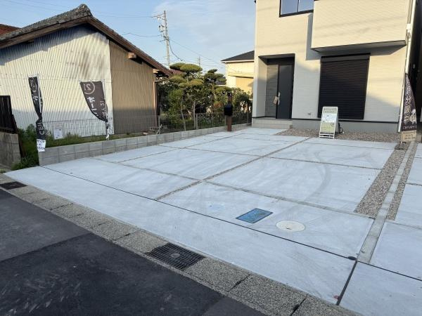 高浜市呉竹町7丁目　全2棟・1号棟の駐車場|施工例