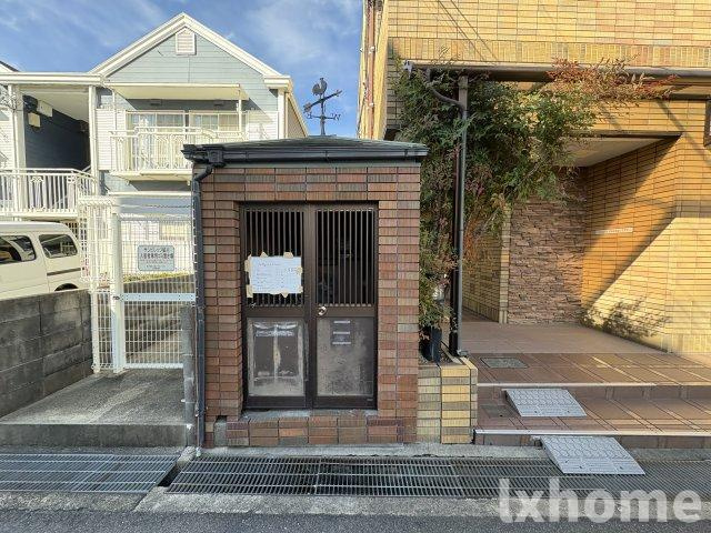 ウィングビュー鮎川のロビー|清潔なロビーです