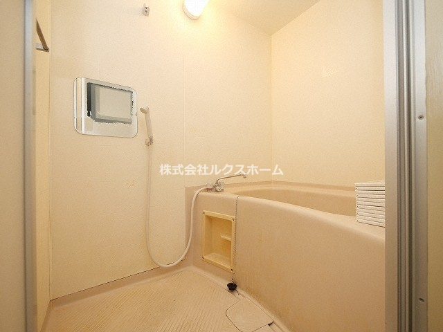 千里サザンテラスの浴室|日々の暮らしに欠かせないお風呂です