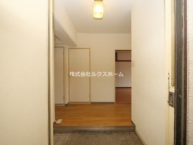 千里サザンテラスの玄関|シンプルで使いやすい玄関です