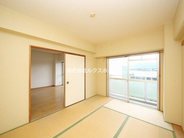 千里サザンテラスの和室|い草の香りが落ち着く素敵な和室です