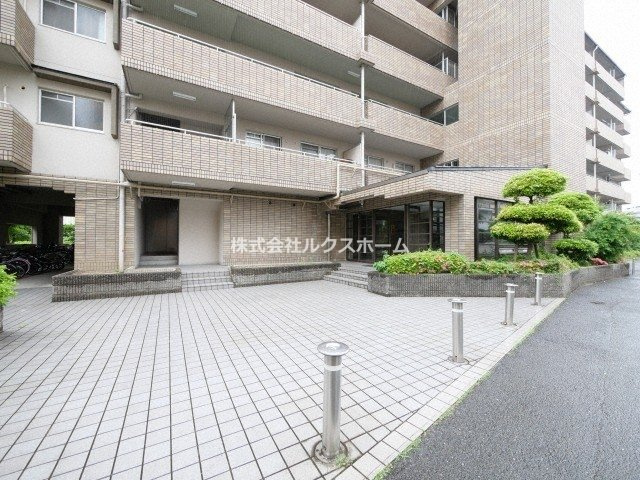 千里サザンテラスのエントランス|毎日通るエントランスはこのようになっています