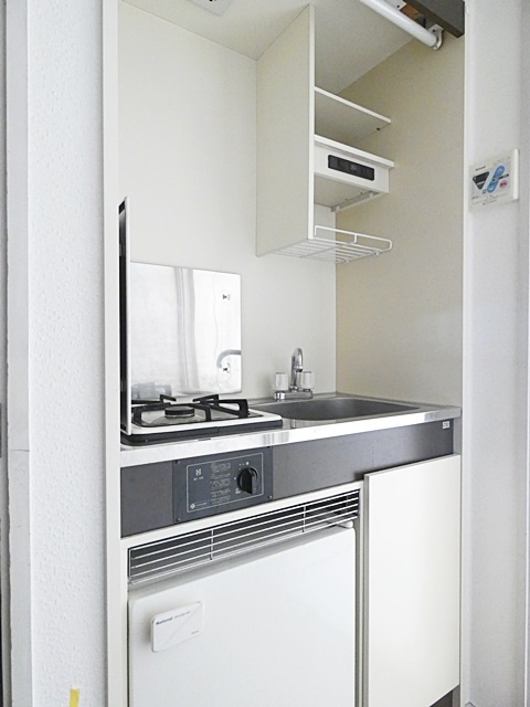 グリーンアベニュー山手のキッチン|１口ガスコンロもついてますよ☆☆