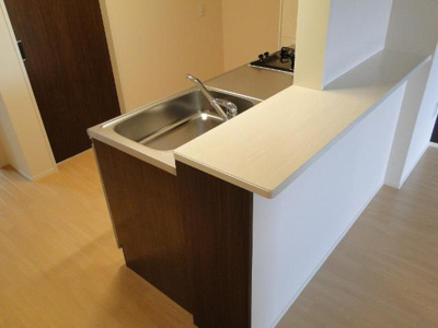 【キッチン】 | ラピュラフォレスト | キッチン