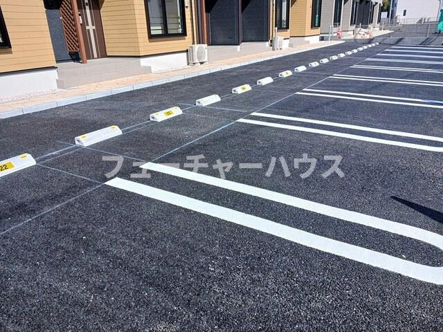 パークコートひたちなかＷⅠの駐車場