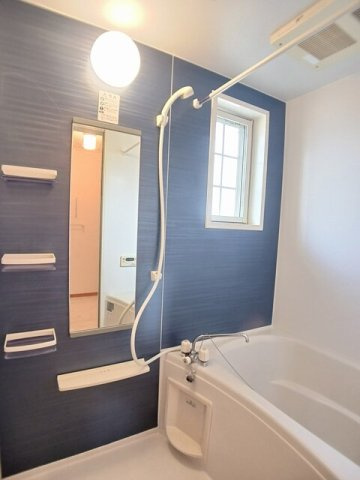 シュトラール　Ⅳの浴室