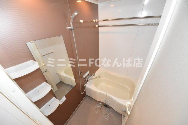 アーデン京町堀ウエストの浴室