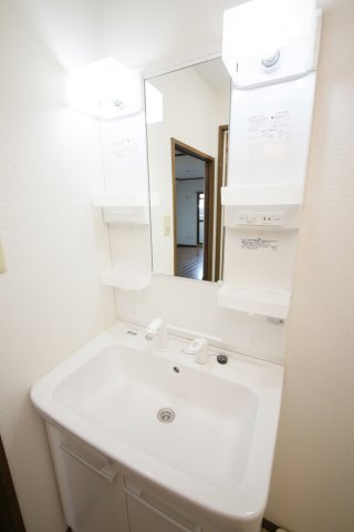 第七サワータウンの独立洗面台