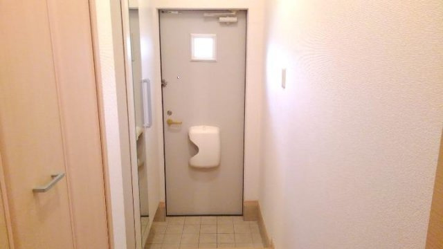 カームリーガーデンⅣの玄関