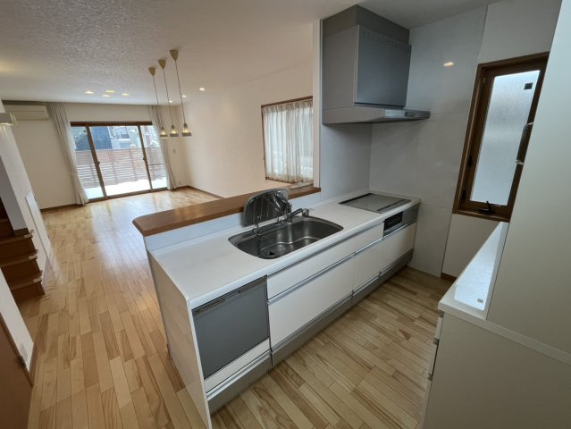 福井市高木町　中古戸建のキッチン