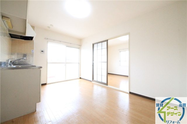 グリーンコート西明石の居間・リビング|※類似部屋