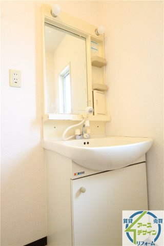 グリーンコート西明石の洗面所|※類似部屋