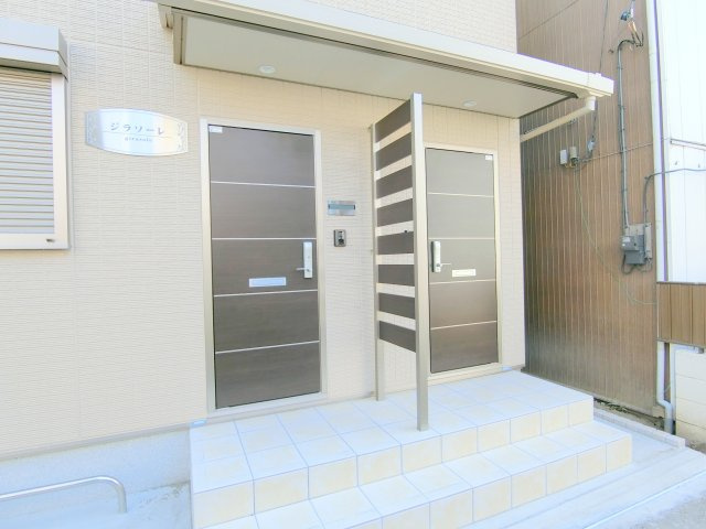 ジラソーレの外観