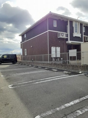 【駐車場】 | ピオニール岡田 | 駐車スペースもあります