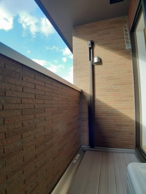 【バルコニー】 | ピオニール岡田 | 広々としたバルコニーです