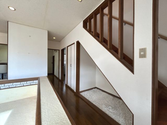 商談中　海を遠望する宇佐美みのりの村2LDKのその他|飾り付けしたり収納にしたり
