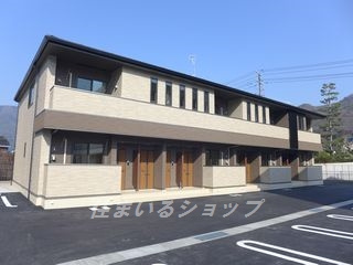 広島市安佐北区深川１丁目のアパート