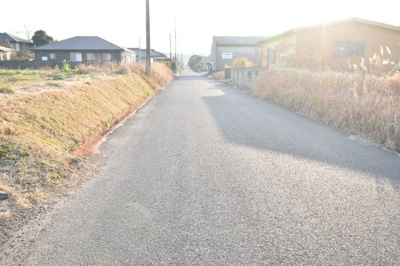 【前面道路含む現地写真】 | 鹿屋市野里町　売地