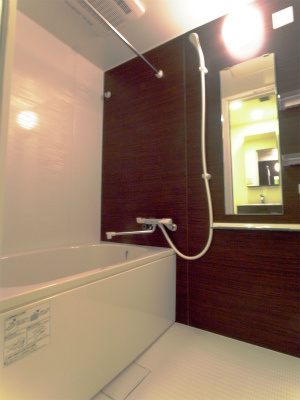 リブリ・Hiro Gakuenの浴室