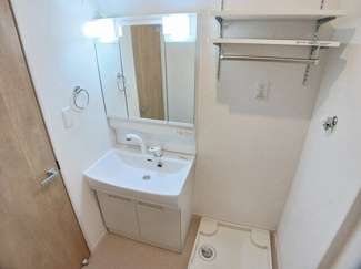 【洗面所】 | Ｋ．Ｚ　ｗｉｌｌ　Ｈ | スペースが確保できる洗面所です